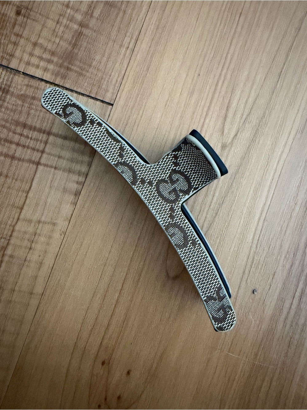 Luxury Monogram Beige/Brown GG Canvas Hair Claw Clip